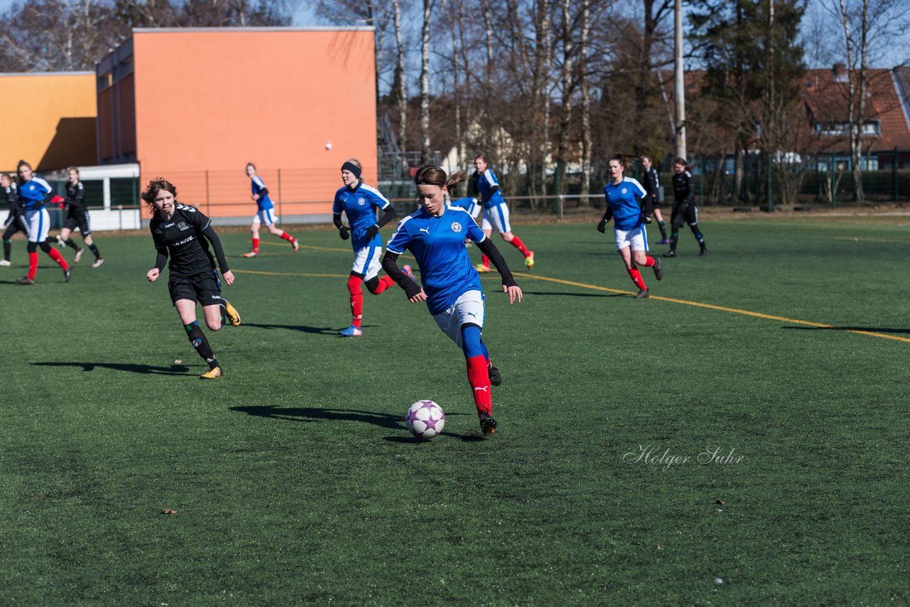 Bild 284 - B-Juniorinnen Halbfinale SVHU - Holstein Kiel : Ergebnis: 3:0